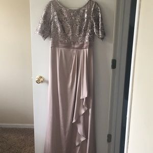Adrianna Papell Formal Gown